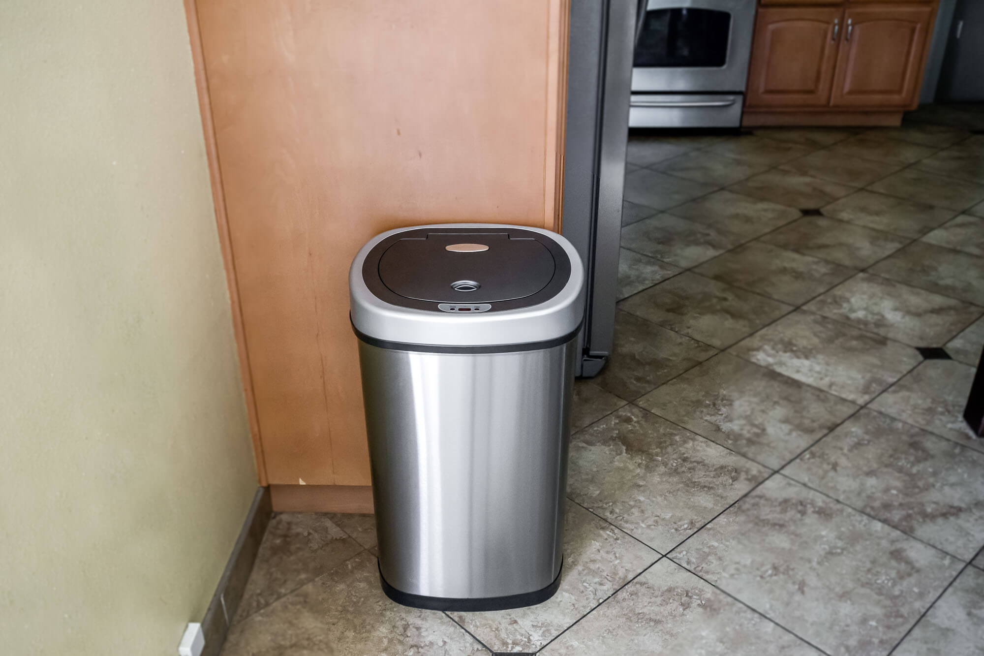 This Fancy Kitchen Trash Can Is the Greatest Gift I've Ever Given