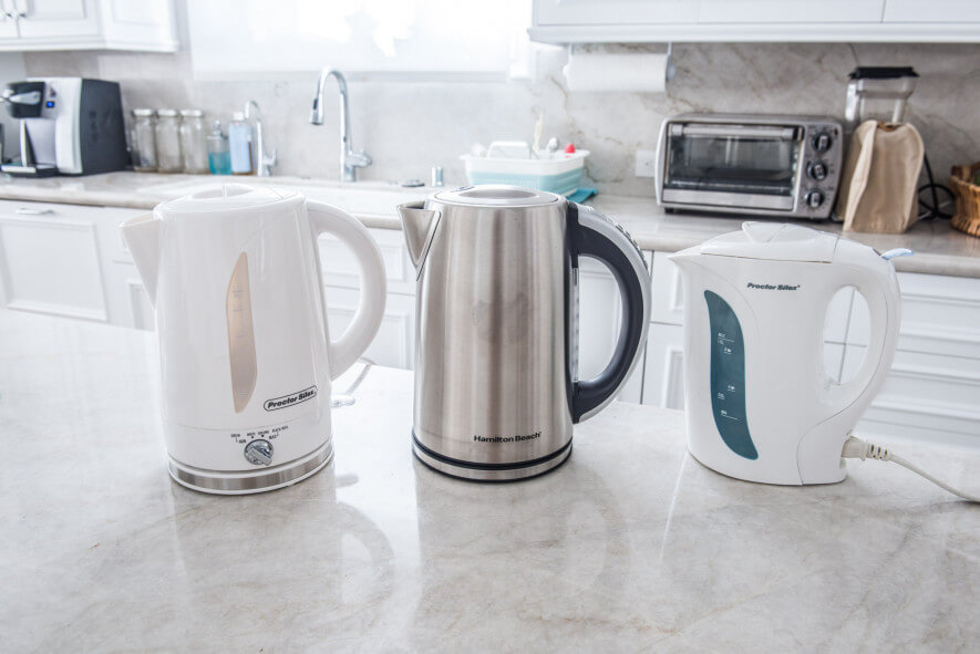 The Best Electric Kettle - Your Best Digs