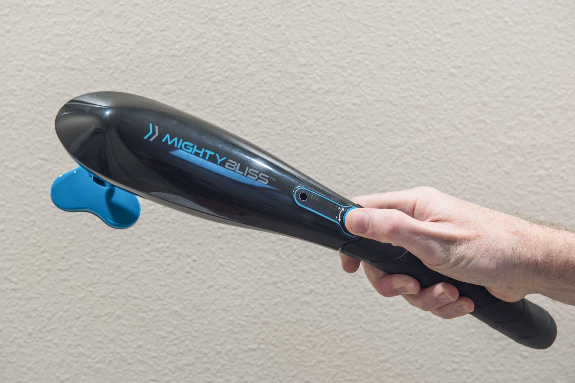 Best Handheld Back Massagers - She's Trippy